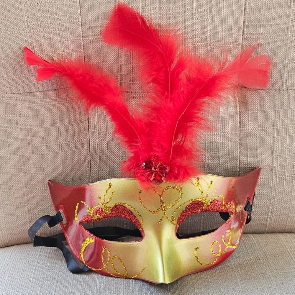 Light Up Mask Red Feather Face Party Mask Halloween Masquerade Eye Mask Unbrand